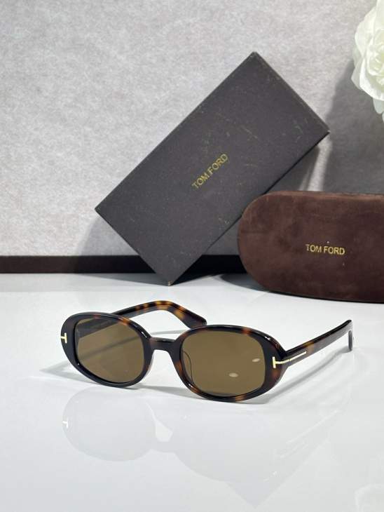 Picture of Tom Ford Sunglasses _SKUfw77364414fw